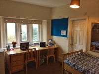 students-occupied-twin-room_25199736740_o