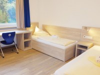 Lindenberg_Two-bed-room_9889_16x9